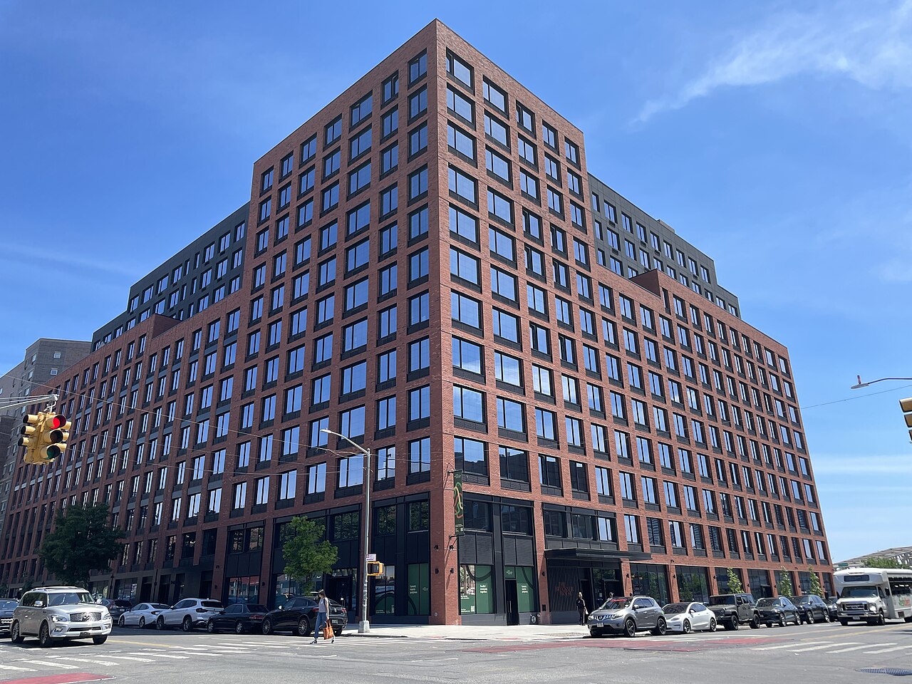 Bruckner House, 40 Bruckner Boulevard @ Alexander Avenue, Mott Haven, South Bronx, New York City
