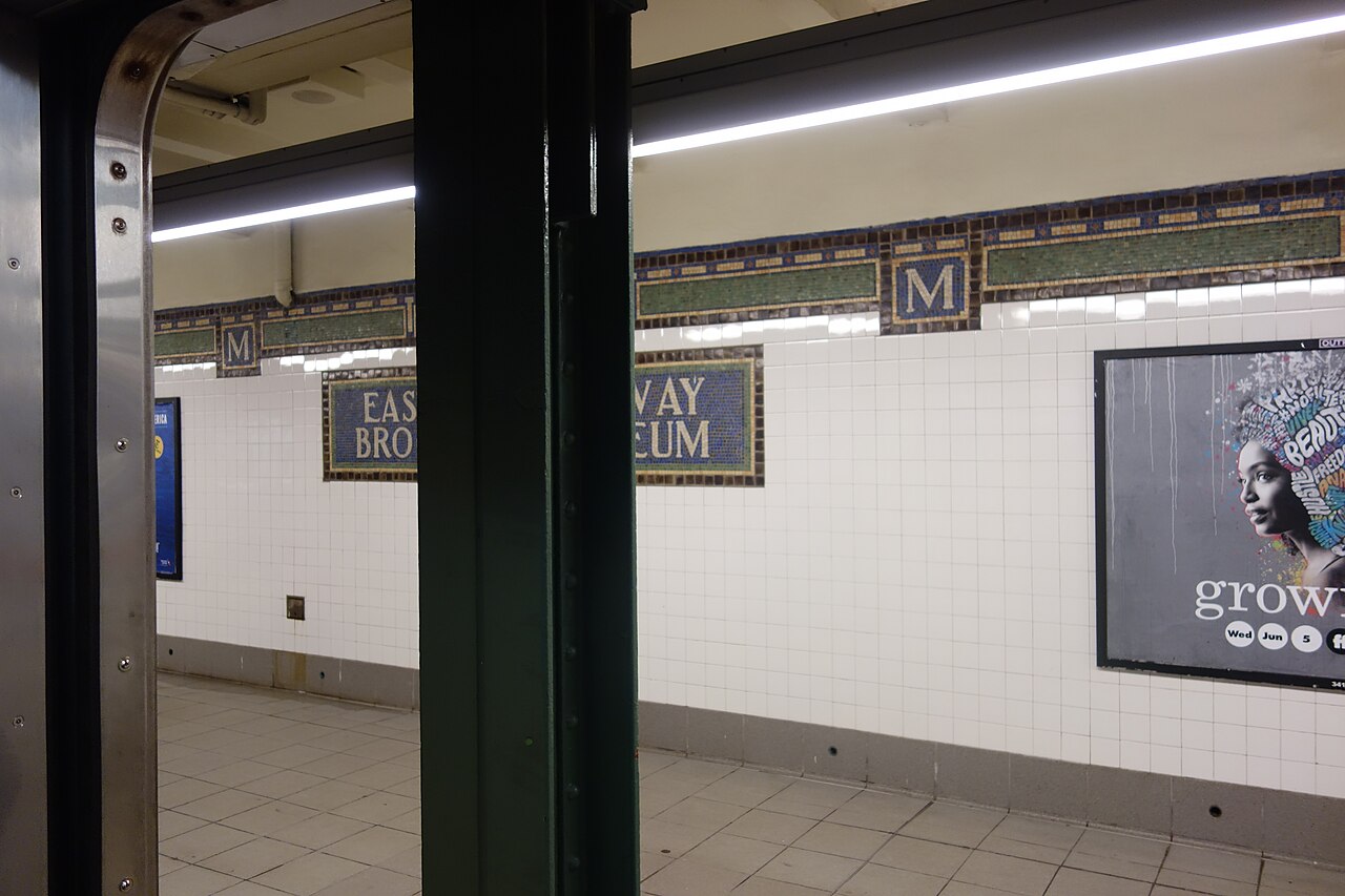 From the 2 Train td 06, Eastern Parkway–Brooklyn Museum