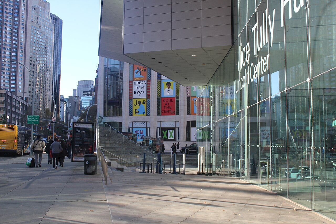 David Geffen Hall on the Lincoln Center plaza