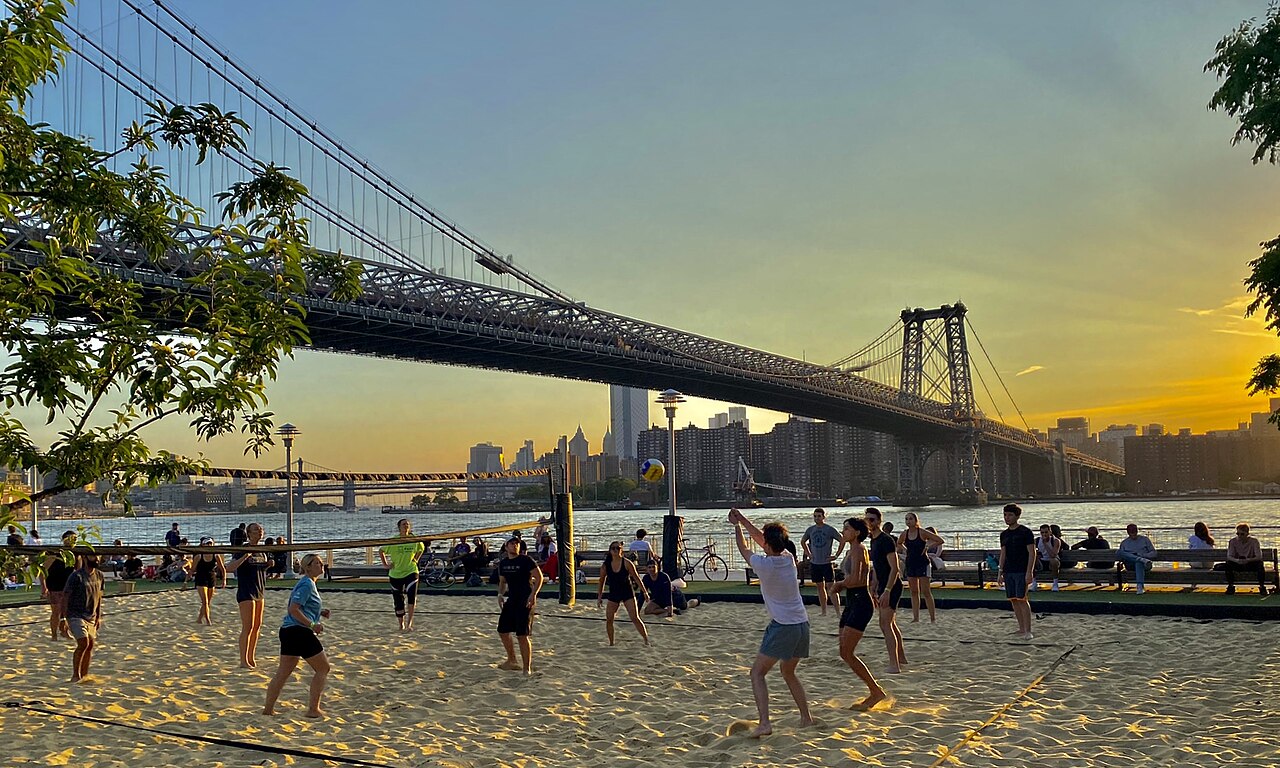 Domino Park, Brooklyn, - 05, Williamsburg Bridge + beach volleyball