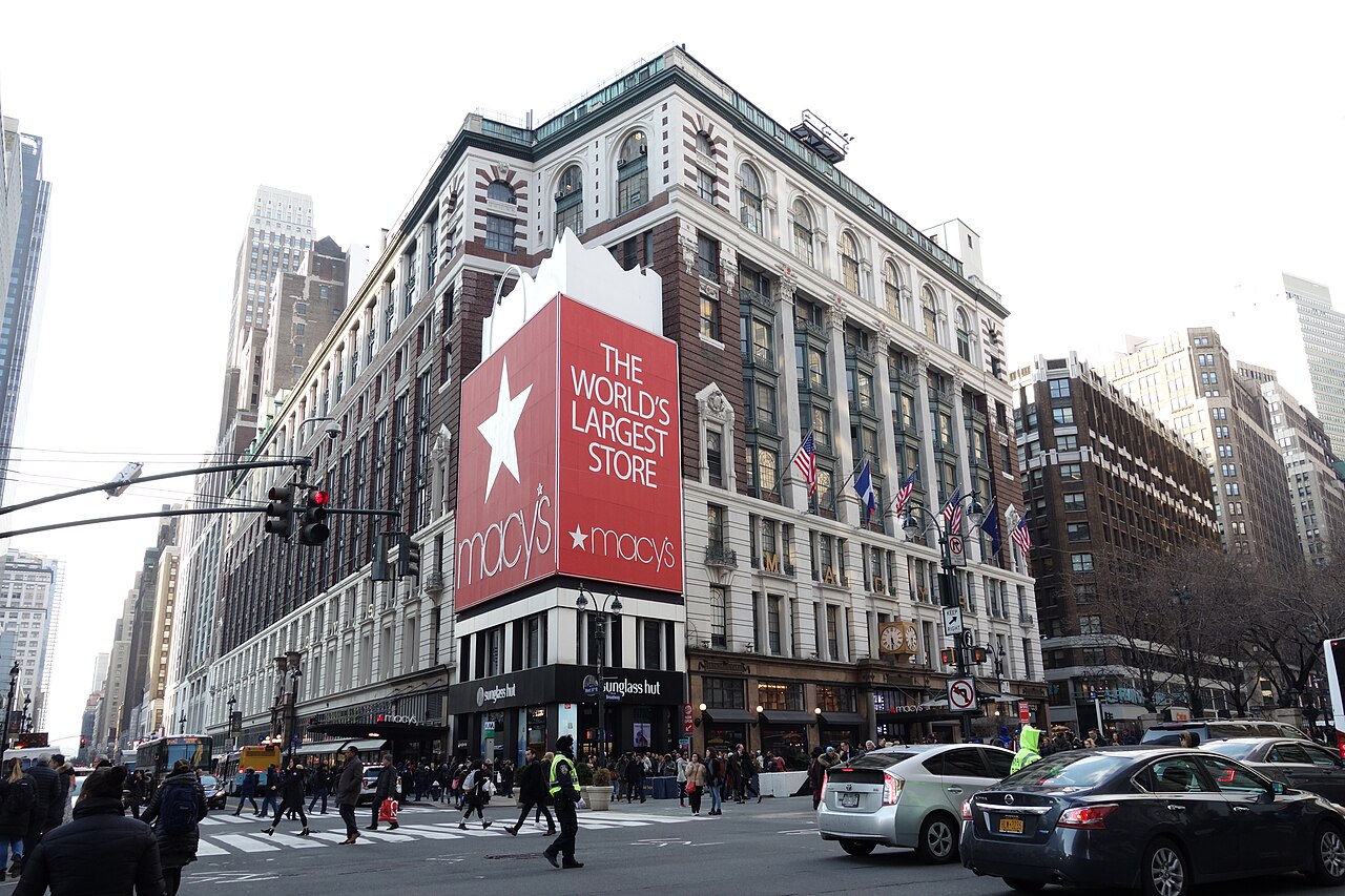 34th St 6th Av td 02, Macy's Herald Square