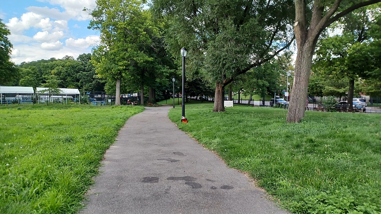 Shore road park, Bay Ridge Brooklyn. gk 8 1